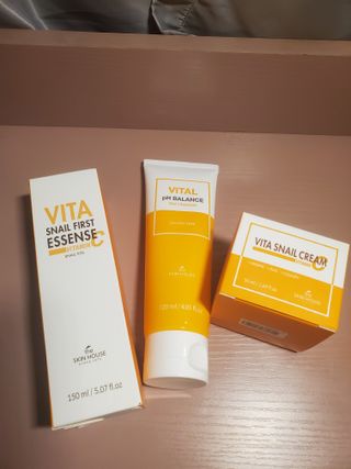 Vita Snail Trio Set [First Essence, Cream, Gel Cleanser] — 5점을 준 리뷰어가 2021년 9월 올린 사용 사진