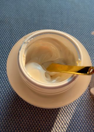 Jutanhak 안티에이징 멜라 크림 50ml / 1.69oz 잡티 &amp; 다크 스팟 케어 하이드레이팅 크림 — 5점을 준 리뷰어가 2023년 7월 올린 사용 사진