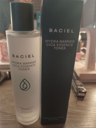 바시엘 BACIEL 바시엘 하이드라 베리어 시카 에센스 토너 — 5점을 준 리뷰어가 2021년 9월 올린 사용 사진