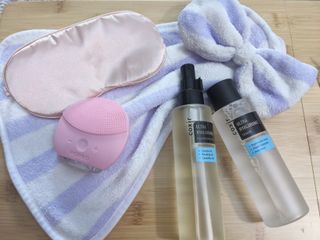 Ultra Hyaluronic Cleansing Oil + Toner — 5점을 준 리뷰어가 2021년 8월 올린 사용 사진
