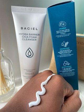바시엘 BACIEL 바시엘 이드라 배리어 시카 폼 클렌저 120ml — 5점을 준 리뷰어가 2021년 10월 올린 사용 사진