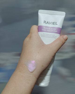 라비엘 RAVIEL 퍼플 쥬얼 클린 필 오프 팩, 마일드 블랙헤드 리무버, 4.1 fl oz(120ml) — 4점을 준 리뷰어가 2023년 4월 올린 사용 사진