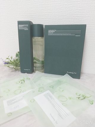 Pyunkang Yul 편강 율 진정 수분 강화 토너 150ml & 진정 마스크팩 10ea — 5점을 준 리뷰어가 2021년 8월 올린 사용 사진