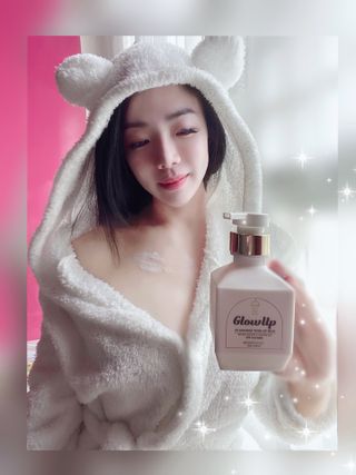 메디픽미 글로우업 인샤워 톤업밀크 300g 바디톤업크림 인샤워톤업 — 5점을 준 리뷰어가 2021년 10월 올린 사용 사진