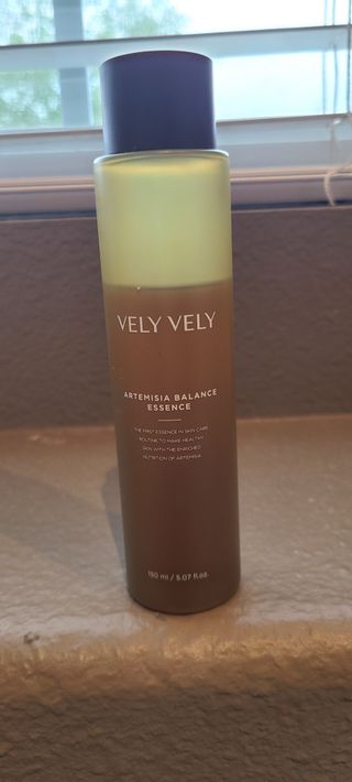 VELY VELY Artemisia Balance Essence — 5점을 준 리뷰어가 2021년 4월 올린 사용 사진