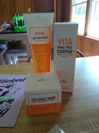 Vita Snail Trio Set [First Essence, Cream, Gel Cleanser] — 5점을 준 리뷰어가 2021년 9월 올린 사용 사진