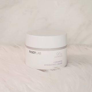 파시랩 USA_[FASCY LAB] 세라마이드 하이드레이팅 크림 — 5점을 준 리뷰어가 2021년 10월 올린 사용 사진