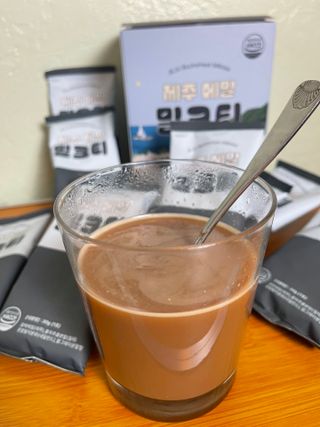 느랑풀 USA_ [neurangpul] JEJU BUCKWHEAT MILKTEA 30g*10 — 5점을 준 리뷰어가 2025년 7월 올린 사용 사진