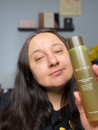 VELY VELY Artemisia Balance Essence — 5점을 준 리뷰어가 2021년 4월 올린 사용 사진