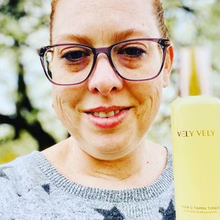 VELY VELY Yuja C-Tamin Toner — 5점을 준 리뷰어가 2021년 4월 올린 사용 사진