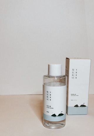 라운드 랩 1025 독도 토너 100ml — 3.5점을 준 리뷰어가 2021년 2월 올린 사용 사진