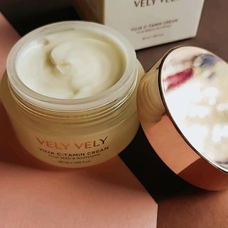 VELY VELY Yuja C-tamin Cream — 5점을 준 리뷰어가 2021년 5월 올린 사용 사진