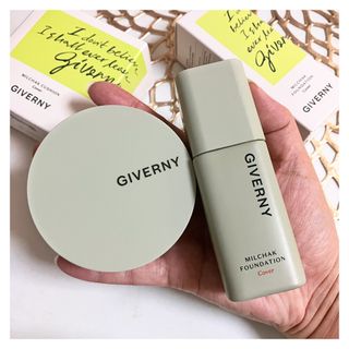 지베르니 밀착 커버 파운데이션 30ml + 밀착 커버 쿠션 본 제품 — 5점을 준 리뷰어가 2023년 9월 올린 사용 사진