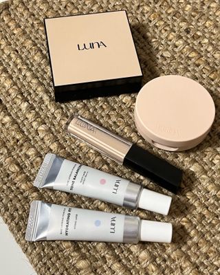 【AK BEAUTY 공식】 도자기 피부 만들기 올인원 베이스 세트 — 4점을 준 리뷰어가 2022년 10월 올린 사용 사진