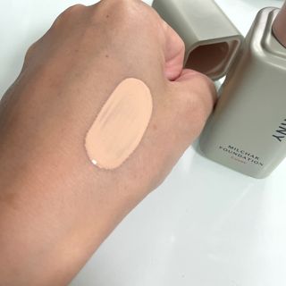 지베르니 밀착 커버 파운데이션 30ml + 밀착 커버 쿠션 본 제품 — 5점을 준 리뷰어가 2023년 9월 올린 사용 사진