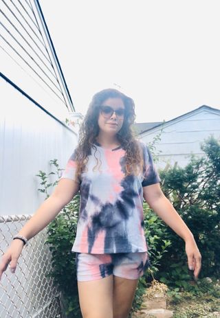 noflik Tie Dye Short Set-여성용 타이 다이 라운지 세트 — 5점을 준 리뷰어가 2021년 7월 올린 사용 사진