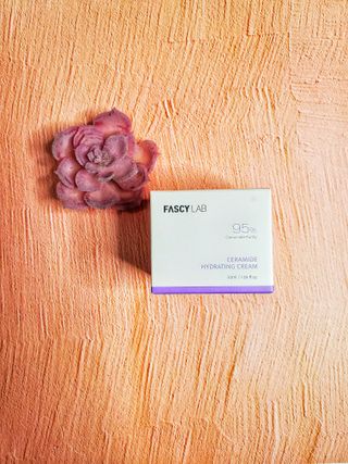 파시랩 USA_[FASCY LAB] 세라마이드 하이드레이팅 크림 — 5점을 준 리뷰어가 2021년 10월 올린 사용 사진