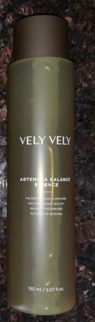 VELY VELY Artemisia Balance Essence — 5점을 준 리뷰어가 2021년 4월 올린 사용 사진
