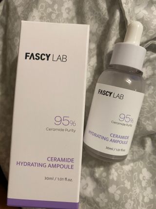 파시랩 USA_[FASCY LAB] 세라마이드 하이드레이팅 앰플 — 5점을 준 리뷰어가 2022년 1월 올린 사용 사진