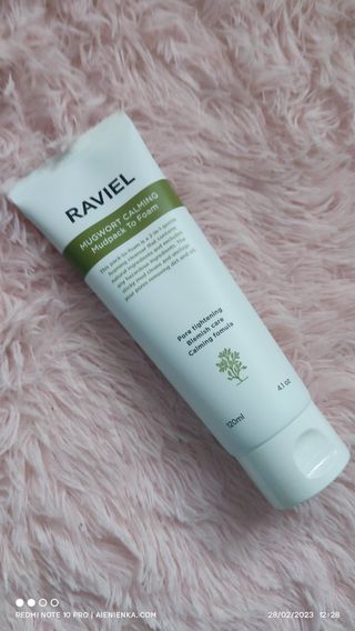 (MY) 라비엘 쑥 그린머드 팩투폼 페이스 클렌저, 4.1fl oz(120ml), 2-in-1 멀티 클렌저 — 4.5점을 준 리뷰어가 2023년 3월 올린 사용 사진