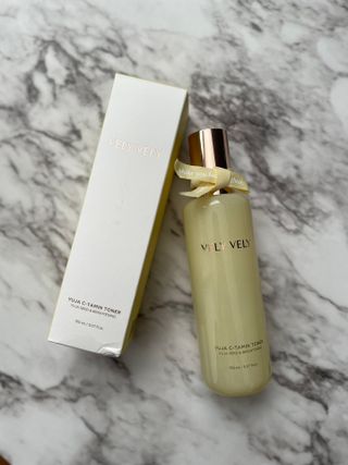 VELY VELY Yuja C-Tamin Toner — 5점을 준 리뷰어가 2021년 4월 올린 사용 사진