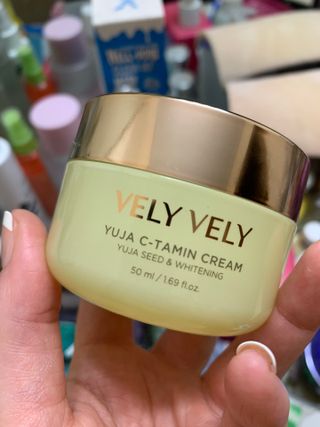 VELY VELY Yuja C-tamin Cream — 5점을 준 리뷰어가 2021년 5월 올린 사용 사진