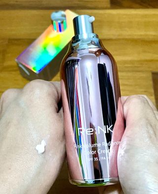 Re:NK 리엔케이 핑크 볼륨 래디언스 컬러크림 — 4점을 준 리뷰어가 2021년 11월 올린 사용 사진
