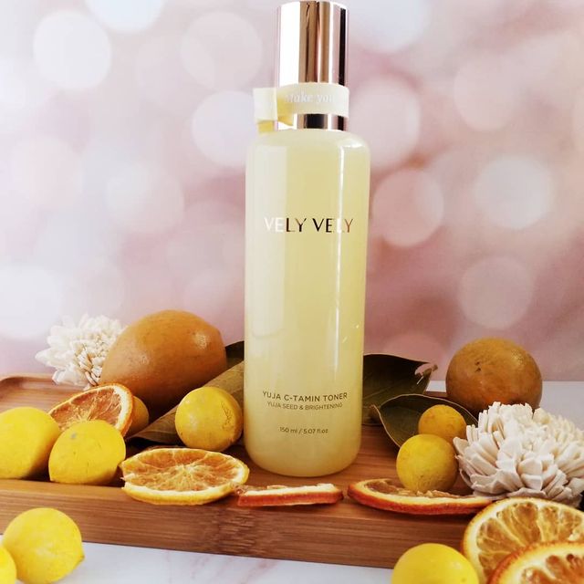 VELY VELY Yuja C-Tamin Toner 리뷰 사진