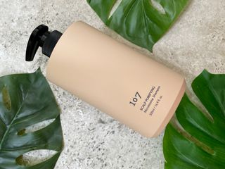 107 SCAP PURIFYING Microbiome Shampoo 500ml 16.9 fl oz — 5점을 준 리뷰어가 2023년 7월 올린 사용 사진
