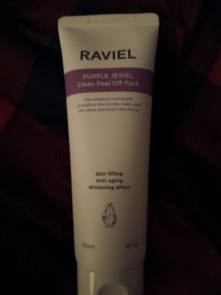 라비엘 RAVIEL 퍼플 쥬얼 클린 필 오프 팩, 마일드 블랙헤드 리무버, 4.1 fl oz(120ml) — 4점을 준 리뷰어가 2022년 8월 올린 사용 사진