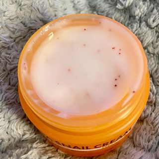 [THE SKIN HOUSE] Vita Snail Cream — 5점을 준 리뷰어가 2022년 3월 올린 사용 사진