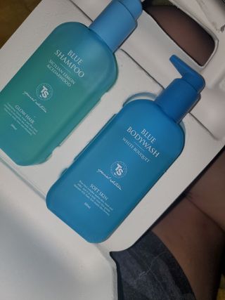 TS 블루에디션(샴푸200ml+바디워시200ml SET) — 5점을 준 리뷰어가 2023년 6월 올린 사용 사진