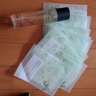 Pyunkang Yul 편강 율 진정 수분 강화 토너 150ml & 진정 마스크팩 10ea — 5점을 준 리뷰어가 2021년 10월 올린 사용 사진