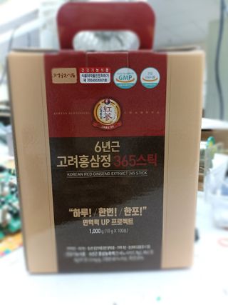 정원삼 6년근 고려홍삼정 365스틱 — 5점을 준 리뷰어가 2021년 11월 올린 사용 사진