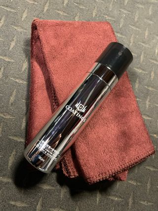 [COATINGS] 자동차 휠케어 전용 클리너, 한번만 바르면 6개월 유지효과 — 4점을 준 리뷰어가 2021년 12월 올린 사용 사진