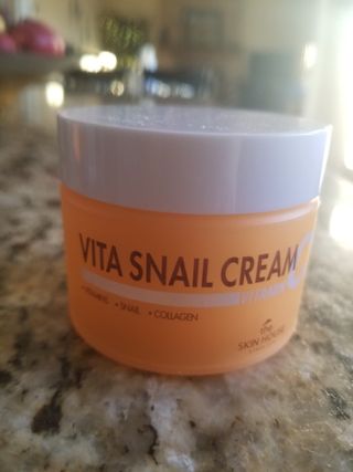 [THE SKIN HOUSE] Vita Snail Cream — 5점을 준 리뷰어가 2022년 2월 올린 사용 사진