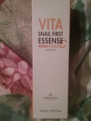 [THE SKIN HOUSE] Vita Snail First Essence — 5점을 준 리뷰어가 2022년 2월 올린 사용 사진