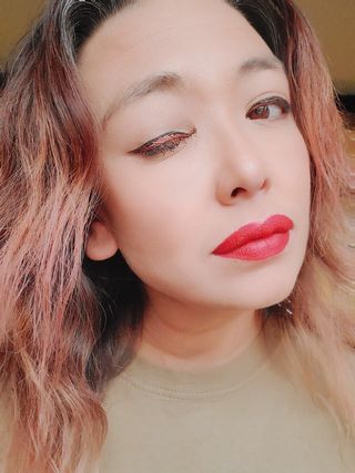씨스터앤 시스터앤 더블이펙트 워터프루프 아이펜슬_미국 — 5점을 준 리뷰어가 2022년 4월 올린 사용 사진