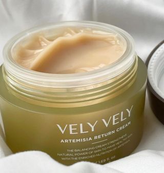DR81Luvskin2much님이 올린 리뷰 사진 3