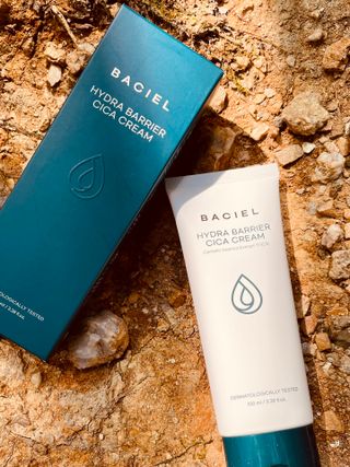 바시엘 BACIEL 바시엘 하이드라 베리어 시카 크림 — 5점을 준 리뷰어가 2021년 8월 올린 사용 사진