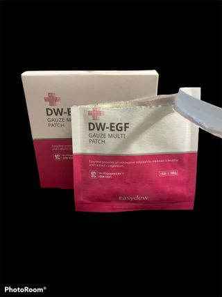 이지듀 DW-EGF 멀티 페이셜 시트 마스크 - 0.53 FL OZ 4EA — 5점을 준 리뷰어가 2021년 8월 올린 사용 사진