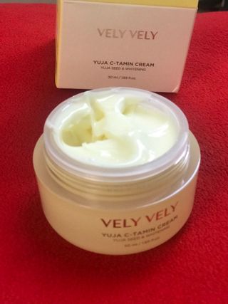 VELY VELY Yuja C-tamin Cream — 5점을 준 리뷰어가 2021년 4월 올린 사용 사진