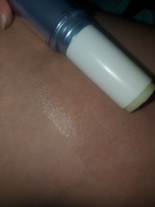 산심 명연수 멀티 스틱 밤 0.38oz 수분 스틱 집중 주름 케어 — 4.5점을 준 리뷰어가 2022년 11월 올린 사용 사진