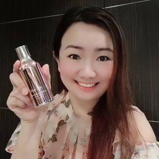 Re:NK 리엔케이 핑크 볼륨 래디언스 컬러크림 — 4점을 준 리뷰어가 2021년 11월 올린 사용 사진