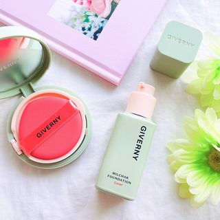 지베르니 밀착 커버 파운데이션 30ml + 밀착 커버 쿠션 본 제품 — 3.5점을 준 리뷰어가 2023년 9월 올린 사용 사진