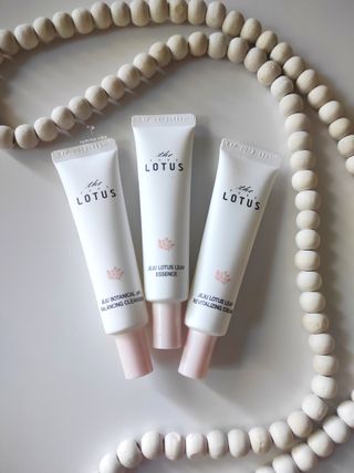 더 퓨어 로터스 제주 식물 선크림 / 제주 연잎 &amp; 동백 미스트 / 순수한 연꽃 어메니티 세트 — 5점을 준 리뷰어가 2022년 10월 올린 사용 사진