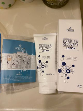 트리티스 [TREATIS] Barrier Recovery Lotion 200ml — 5점을 준 리뷰어가 2021년 2월 올린 사용 사진