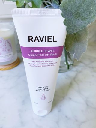 라비엘 RAVIEL 퍼플 쥬얼 클린 필 오프 팩, 마일드 블랙헤드 리무버, 4.1 fl oz(120ml) — 4점을 준 리뷰어가 2022년 9월 올린 사용 사진