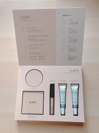 【AK BEAUTY 공식】 도자기 피부 만들기 올인원 베이스 세트 — 5점을 준 리뷰어가 2022년 10월 올린 사용 사진