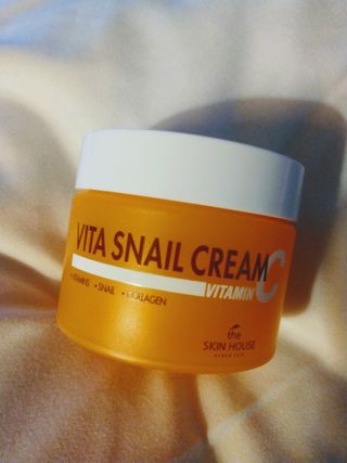 [THE SKIN HOUSE] Vita Snail Cream — 5점을 준 리뷰어가 2022년 4월 올린 사용 사진